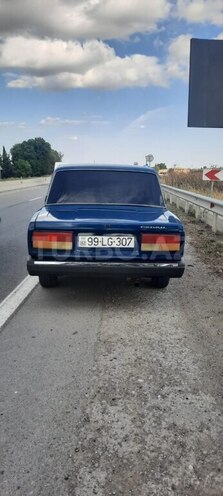 LADA (VAZ) 2107-2