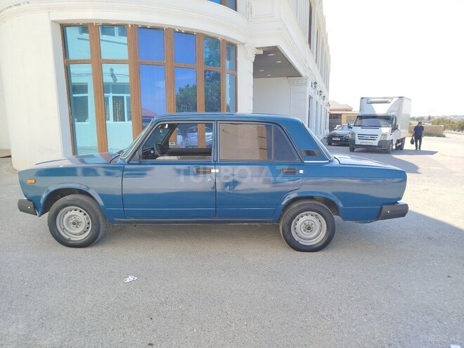 LADA (VAZ) 2107-10