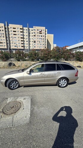 Mercedes C 240-4