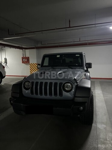 Jeep Wrangler-1