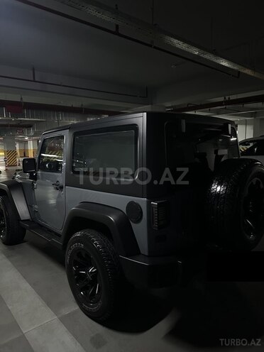 Jeep Wrangler-5