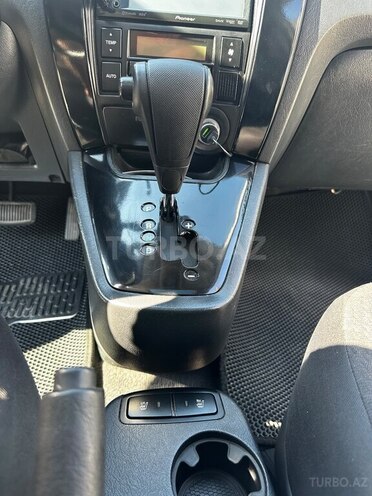 Hyundai Tucson-13