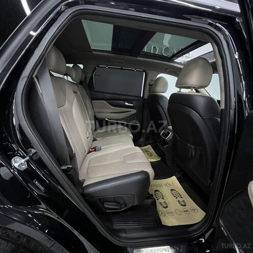 Hyundai Santa Fe-9