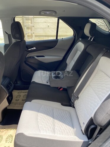 Chevrolet Equinox-8