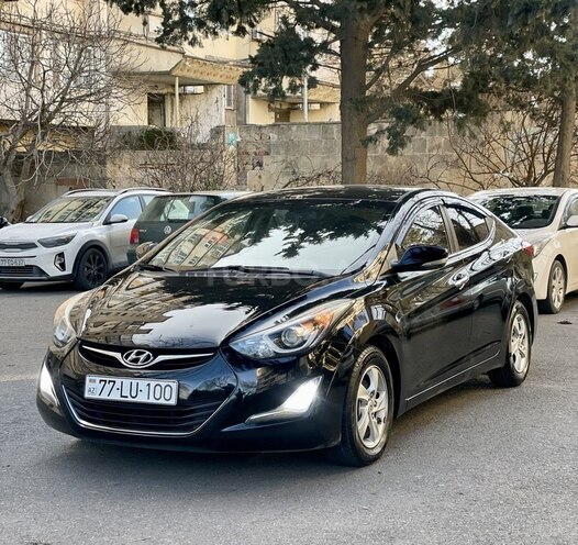 Hyundai Avante-1