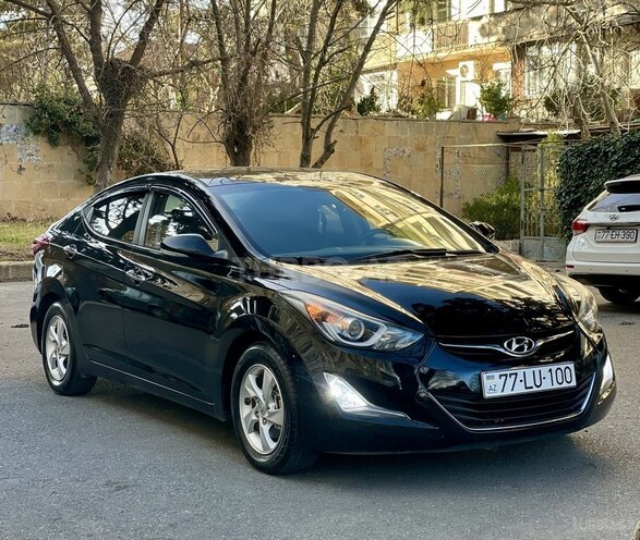 Hyundai Avante-2
