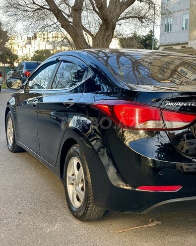 Hyundai Avante-10