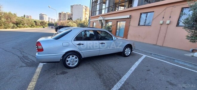 Mercedes C 200-5