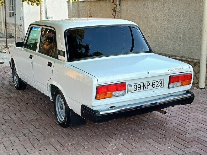 LADA (VAZ) 2107-6