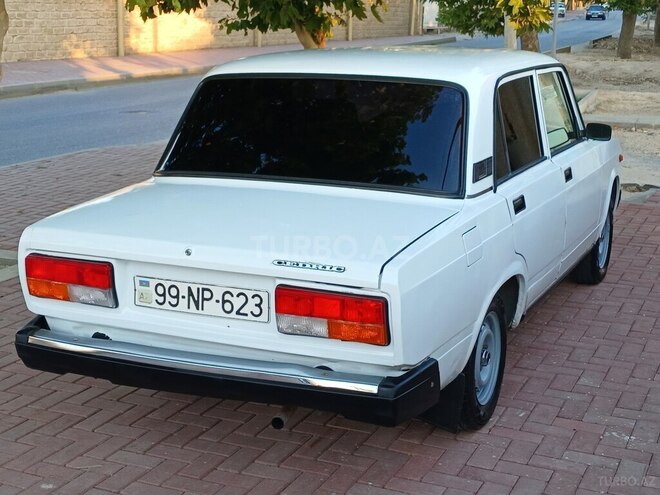 LADA (VAZ) 2107-8
