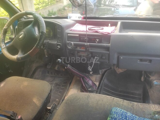 Ford Transit-5
