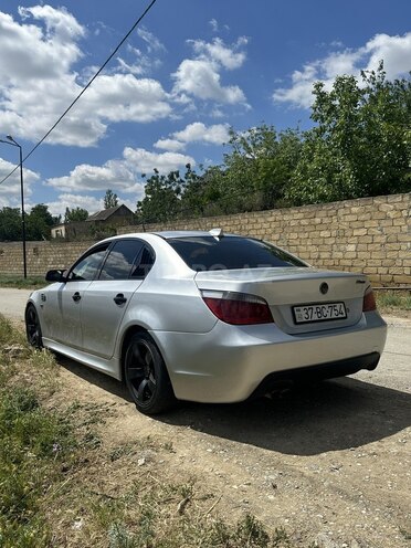 BMW 525-4