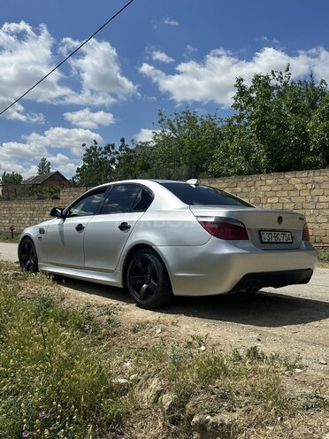 BMW 525-7