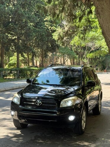 Toyota RAV4-2