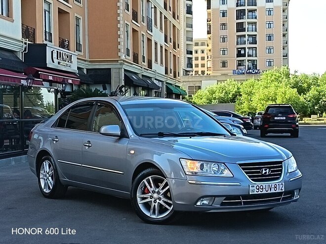 Hyundai Sonata-3