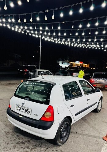 Renault Clio-3