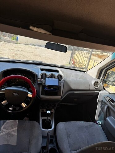 Ford Transit Connect-3