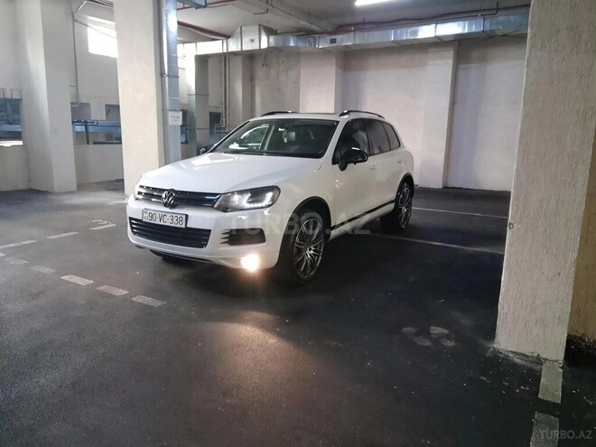 Volkswagen Touareg-8
