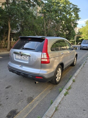 Honda CR-V-6