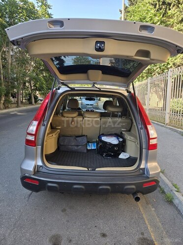 Honda CR-V-11