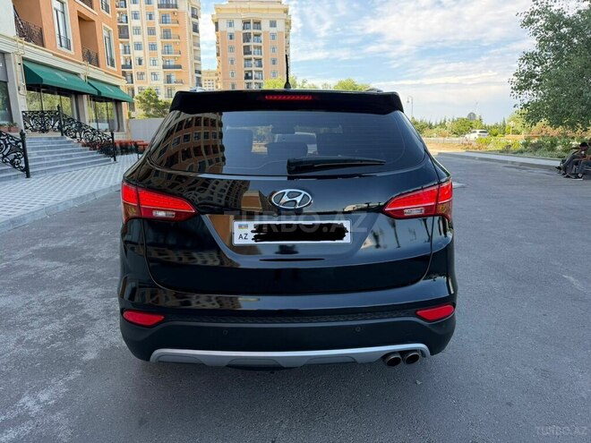 Hyundai Santa Fe-4