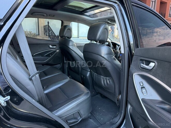 Hyundai Santa Fe-13