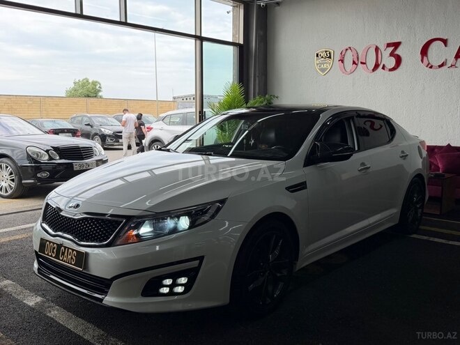 Kia K5-4