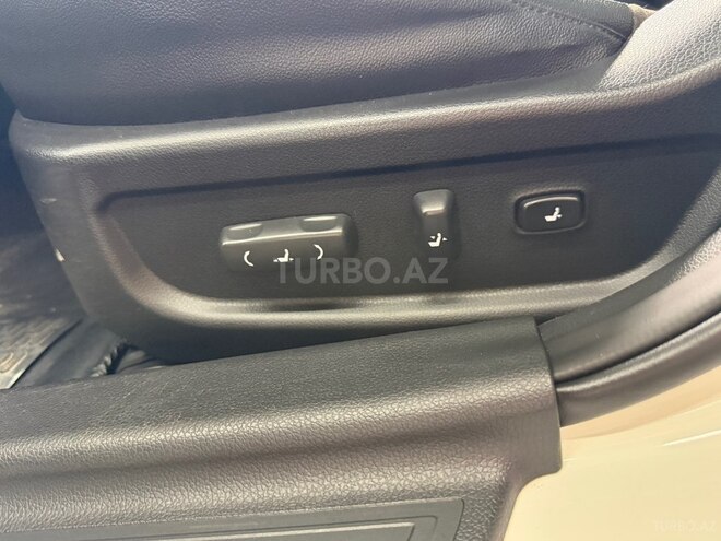 Kia K5-14