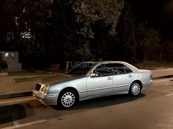 Mercedes E 240-9