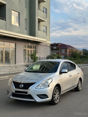 Nissan Sunny-5