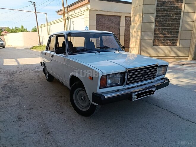 LADA (VAZ) 2107-3