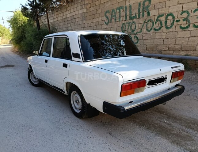 LADA (VAZ) 2107-6