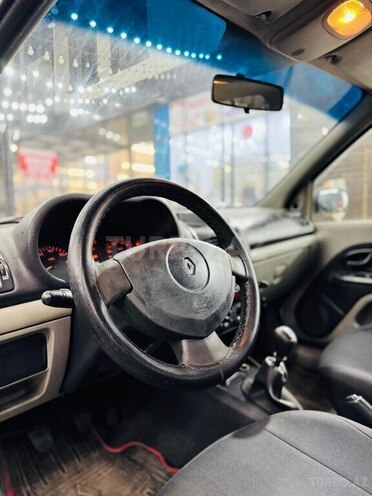 Renault Clio-5