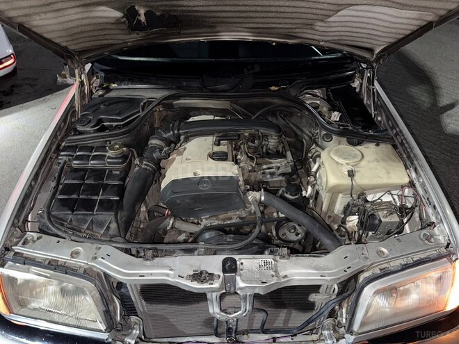 Mercedes C 180-11