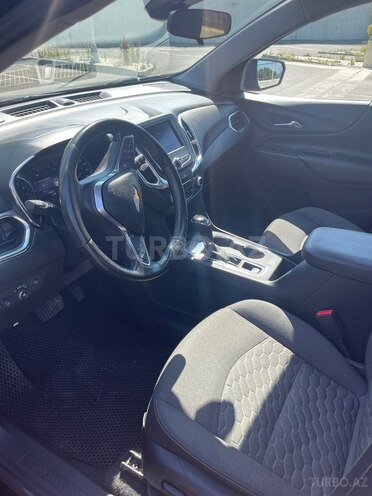 Chevrolet Equinox-7