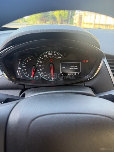 Chevrolet Trax-12