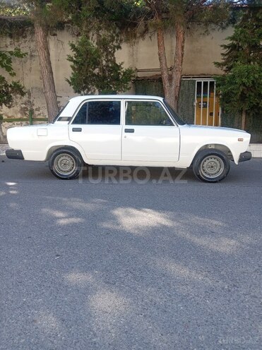 LADA (VAZ) 2107-8