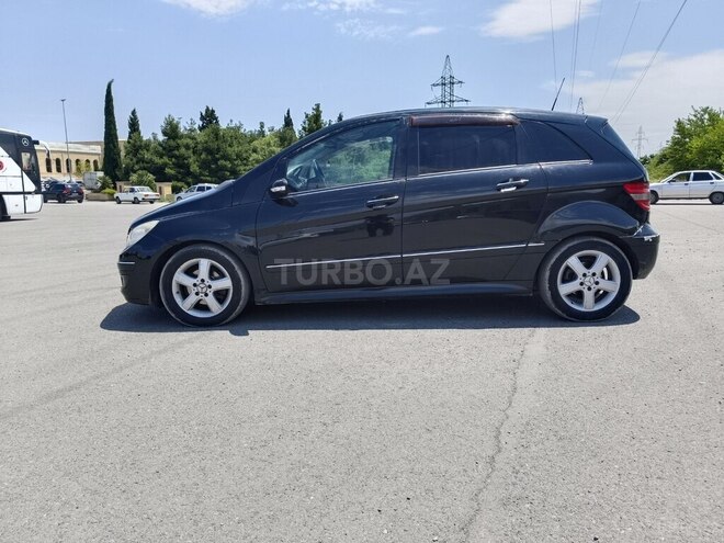 Mercedes B 170-2