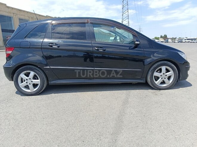 Mercedes B 170-3