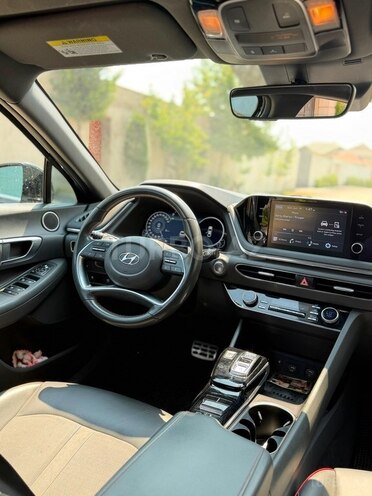 Hyundai Sonata-7