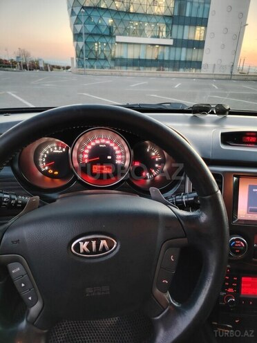 Kia Optima-12