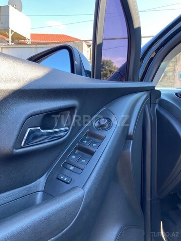 Chevrolet Trax-9