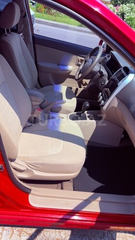 Kia Cerato-9