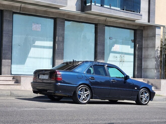 Mercedes C 240-3