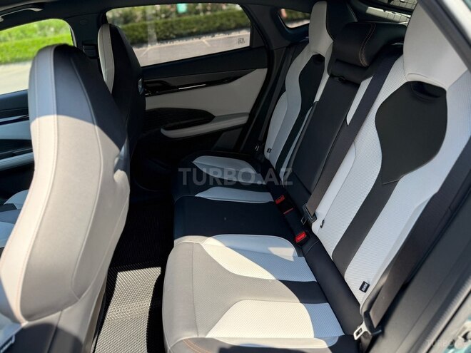 Changan Qiyuan A06-18