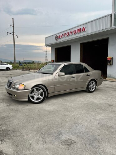 Mercedes C 230-2