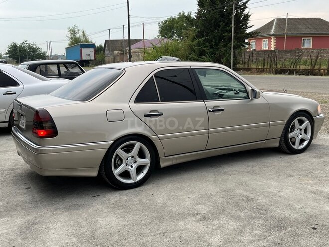 Mercedes C 230-5