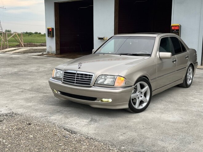 Mercedes C 230-4