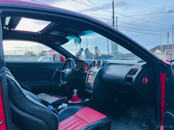 Hyundai Tiburon-5