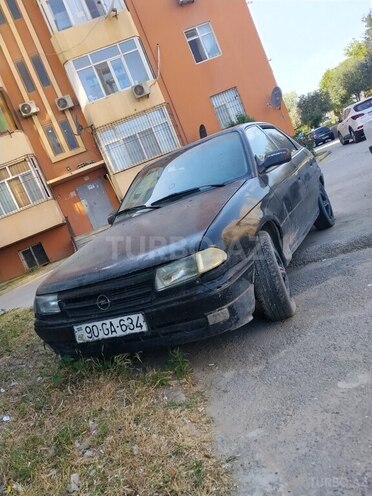 Opel Astra-1